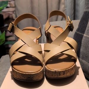 001# Tan/ Bone colored wedge heel sandals (new)